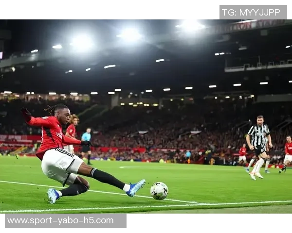 万比萨卡如战神般表现出色曼联仅花1760万引进铁锤新星